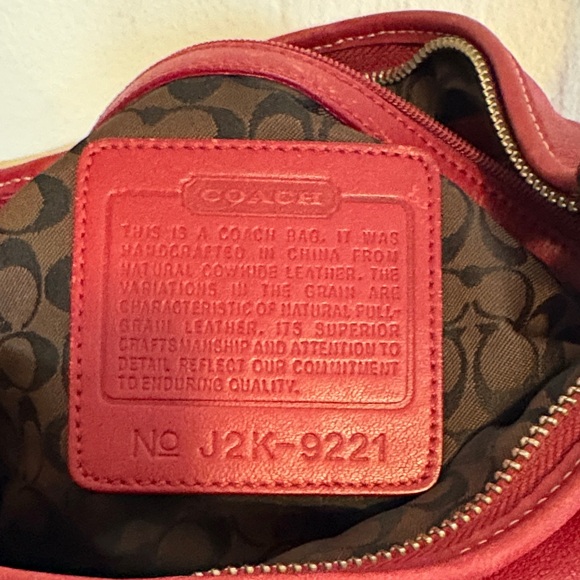 Coach Red Leather Shoulder Bag - Picture 4 of 12